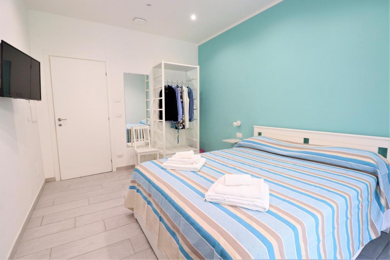 Отель Bed&Blue Сорренто Экстерьер фото