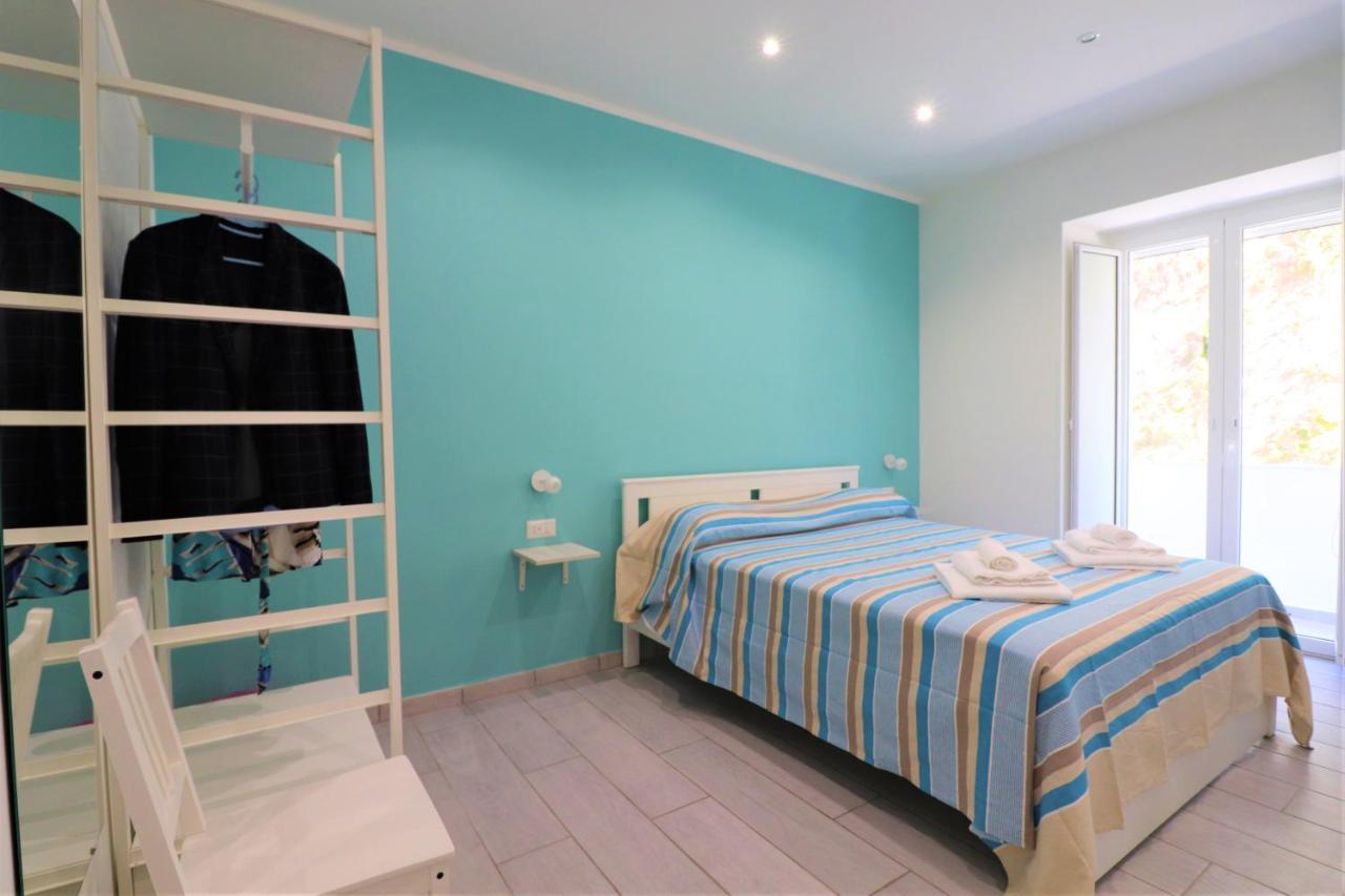 Отель Bed&Blue Сорренто Экстерьер фото